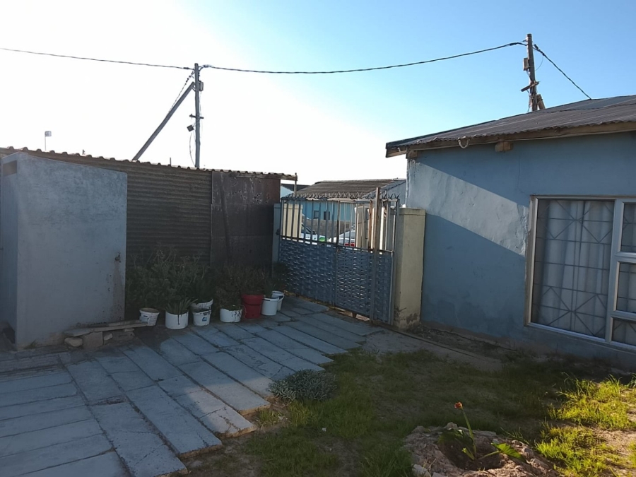  Bedroom Property for Sale in Harare Western Cape